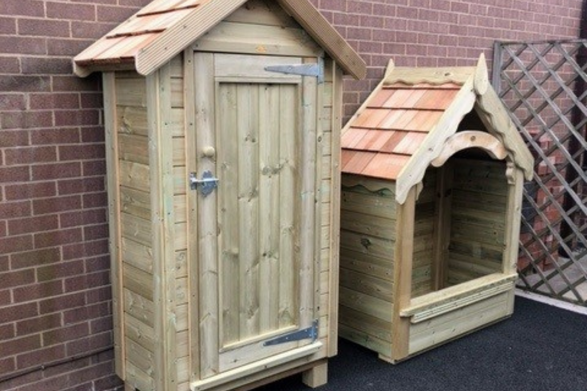 The Single Apex Store on a Garden Patio with a Log Store